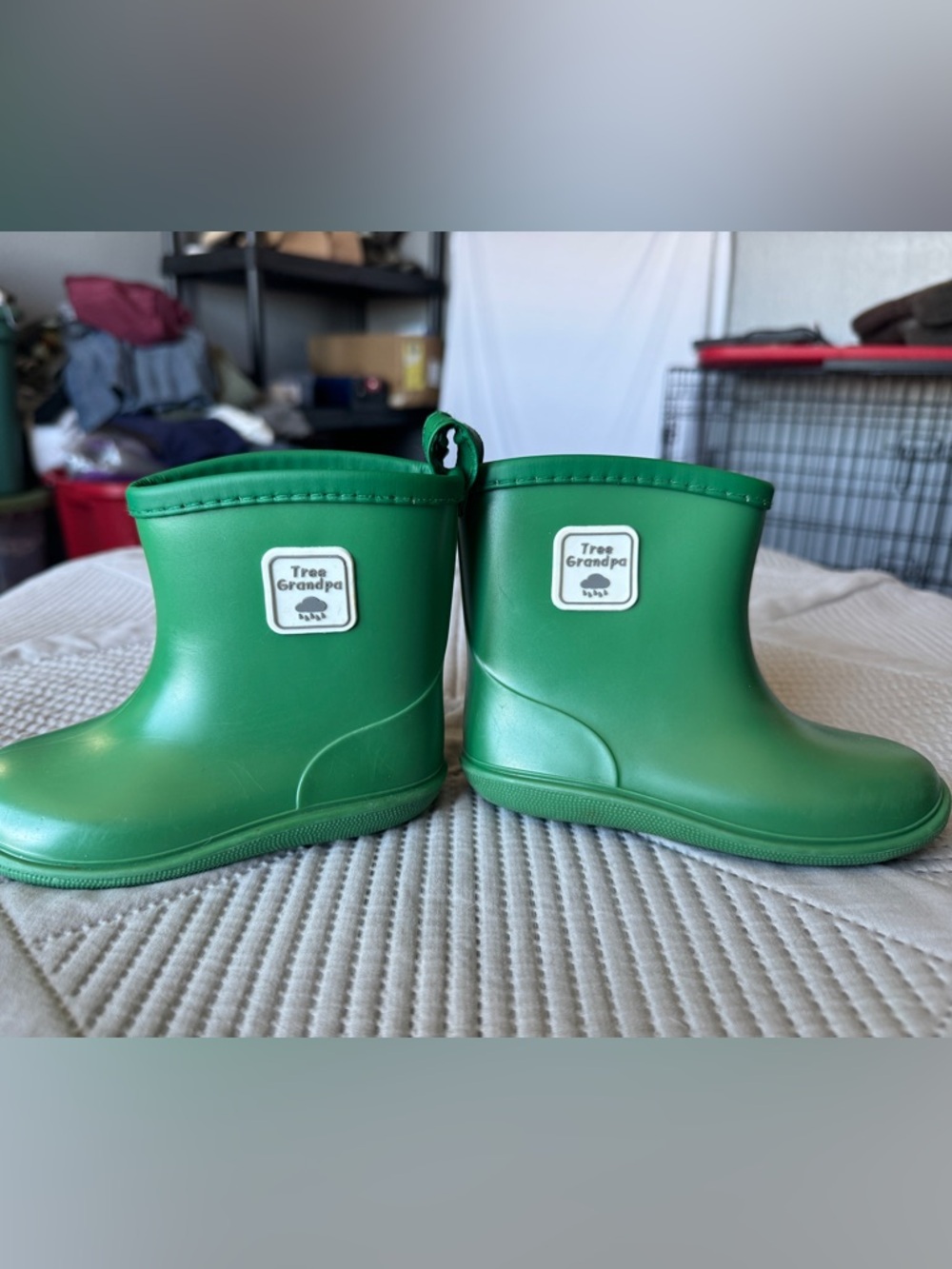 Kids Green Rain Boots — Easy On/Off Puddle Boots